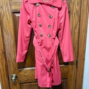 Women’s trench coat by Guess. Size large. I’m thinking coral color.